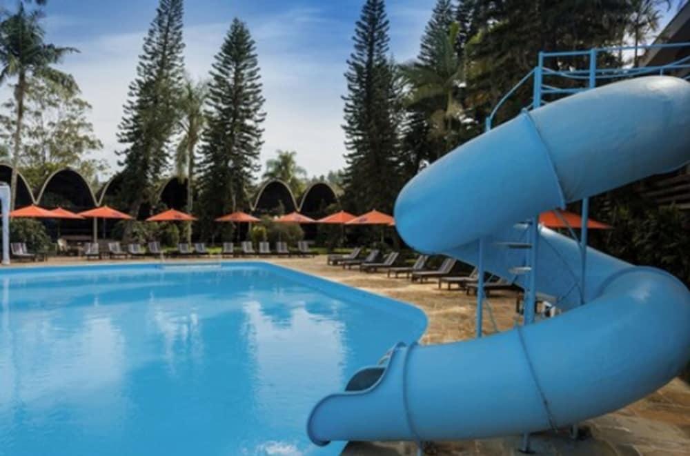 Hotel Internacional Gravatal Buitenkant foto